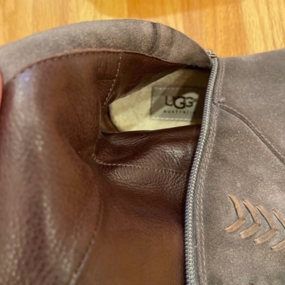 Ugg gray leather Caitlyn boots - Picture 11 of 14